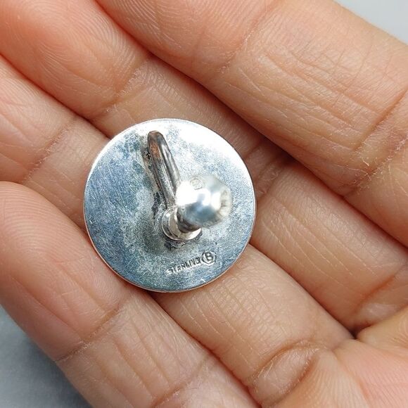 1930s Burkhardt Jewelers Western Ornate Sterling Silver Screwback Earrings - Picture 5 of 6